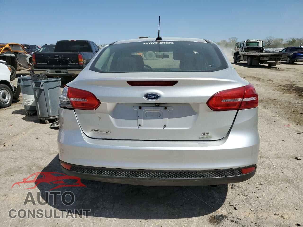 FORD FOCUS 2018 - 1FADP3FE9JL204674