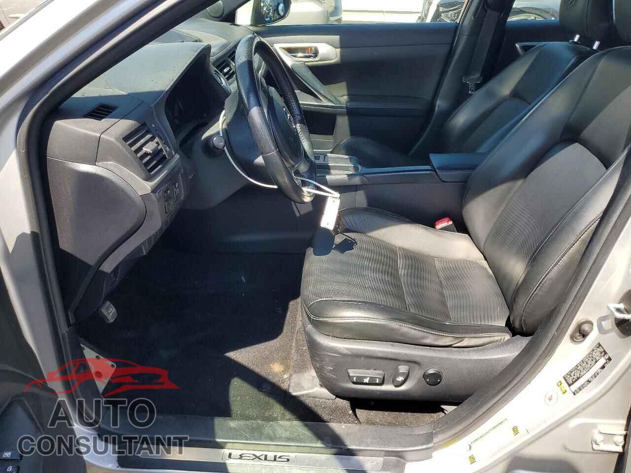 LEXUS CT 200 2012 - JTHKD5BH6C2104447