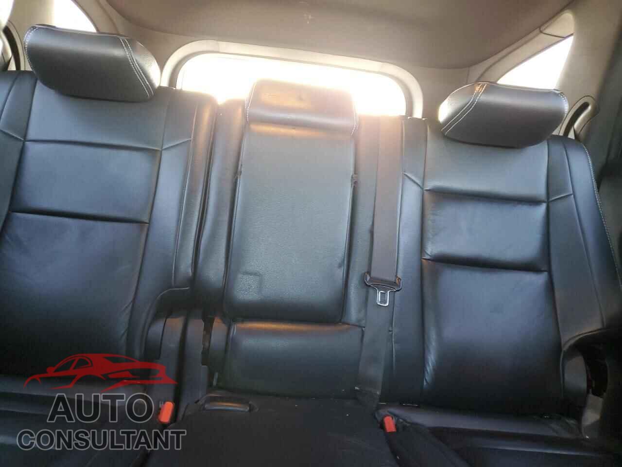 DODGE DURANGO 2019 - 1C4RDJAG3KC852910