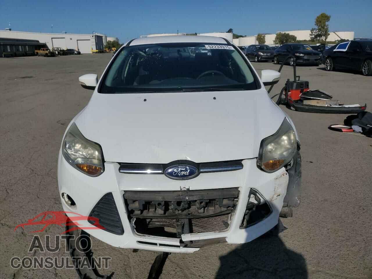 FORD FOCUS 2014 - 1FADP3F21EL131747