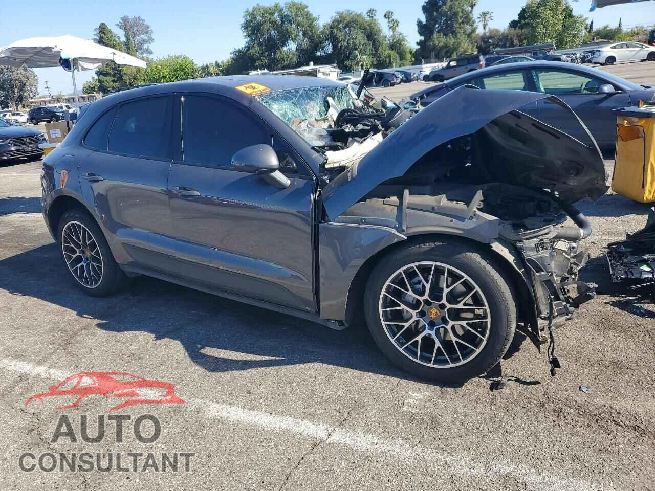 PORSCHE MACAN 2015 - WP1AB2A5XFLB65242