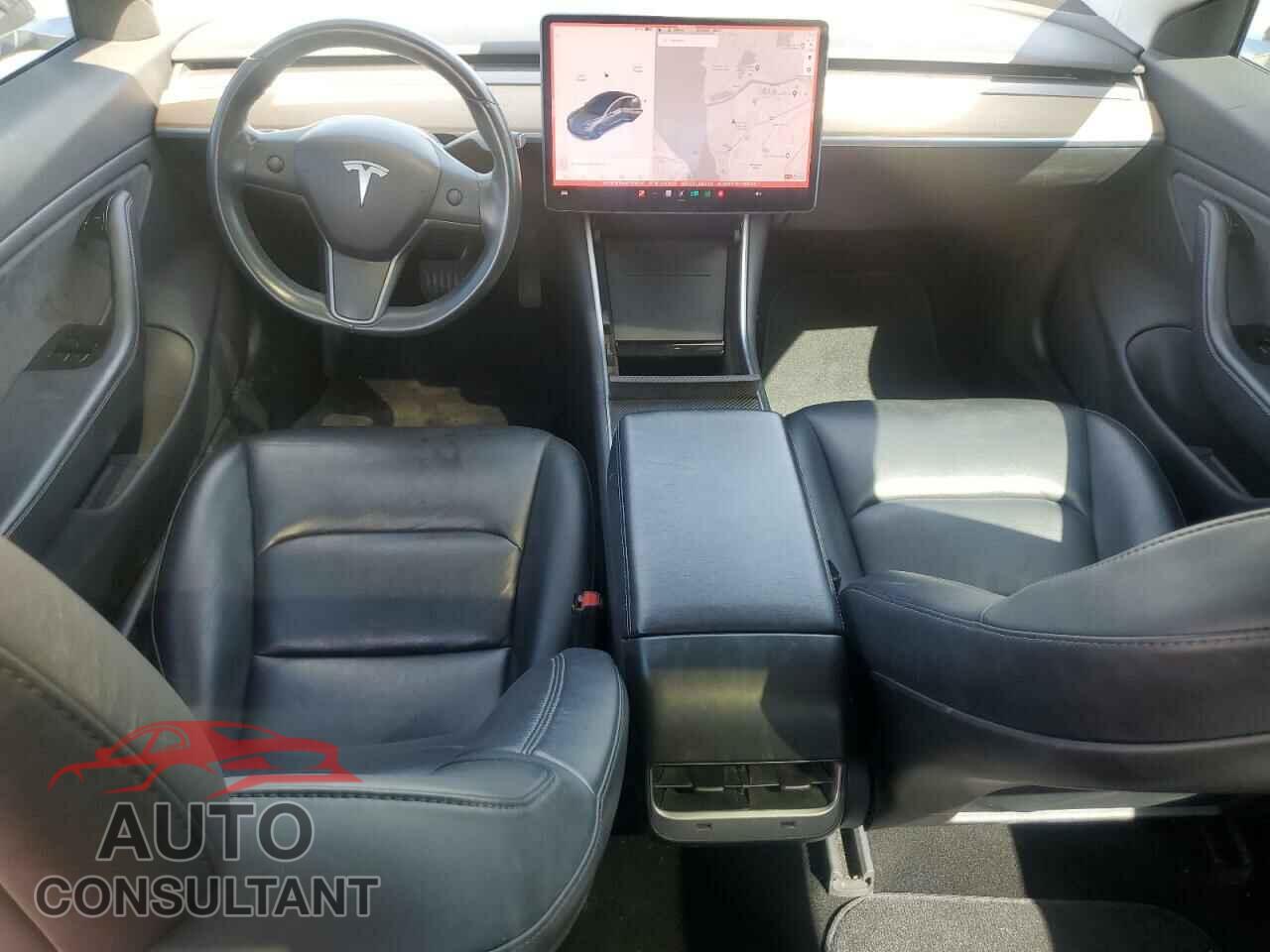 TESLA MODEL 3 2018 - 5YJ3E1EB8JF130500