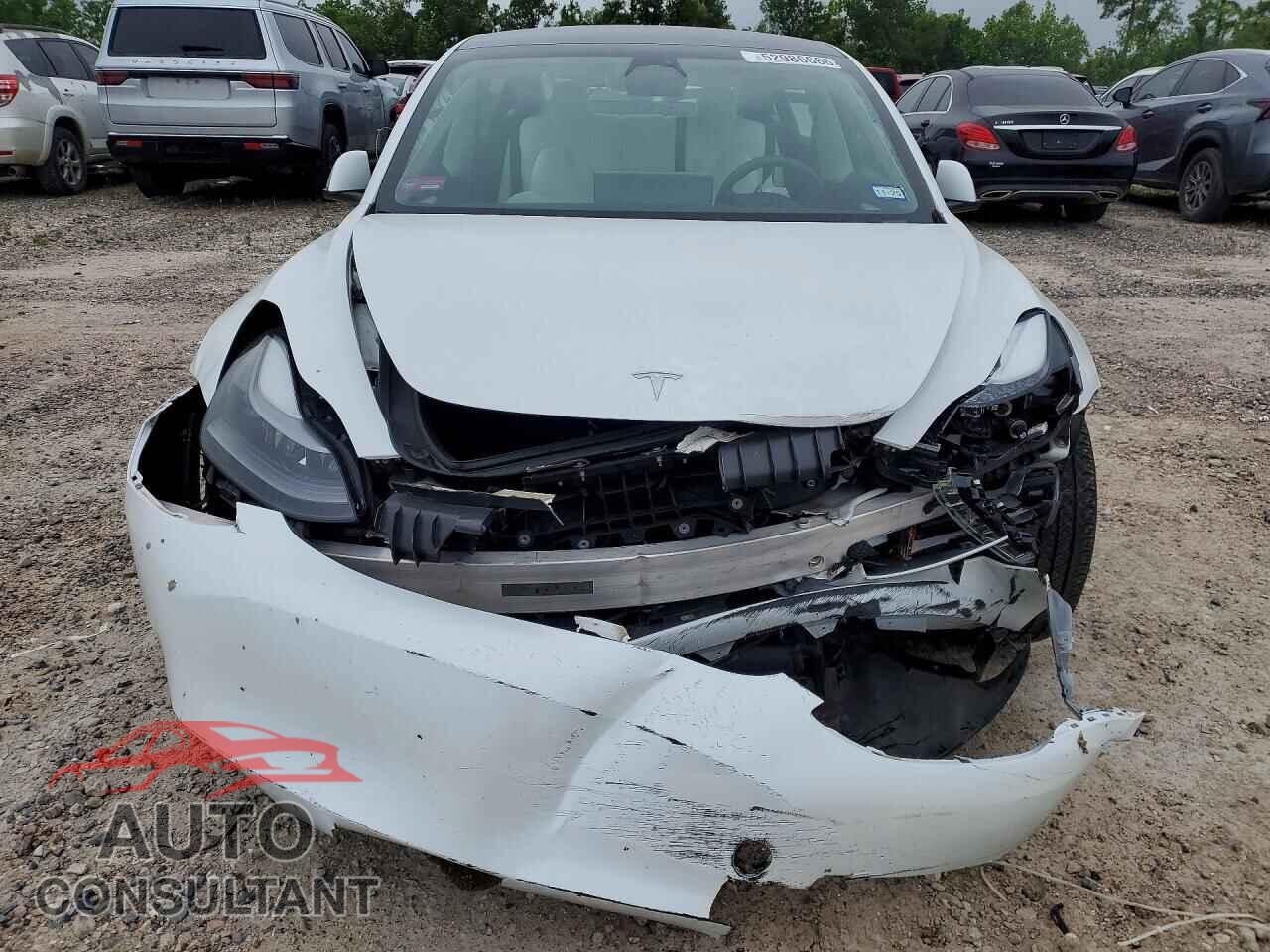 TESLA MODEL 3 2023 - 5YJ3E1EA8PF640765