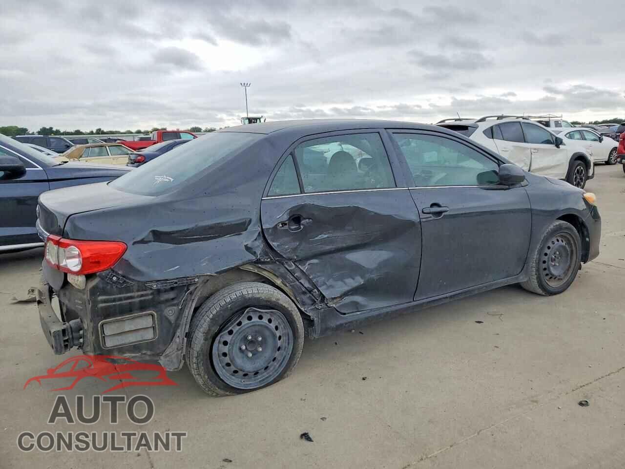 TOYOTA COROLLA 2013 - 5YFBU4EE9DP176369