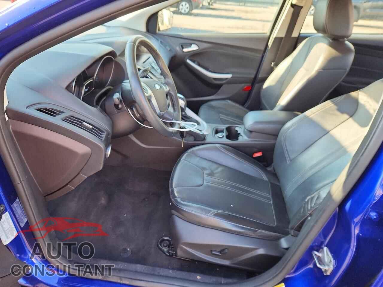 FORD FOCUS 2013 - 1FADP3F24DL345307