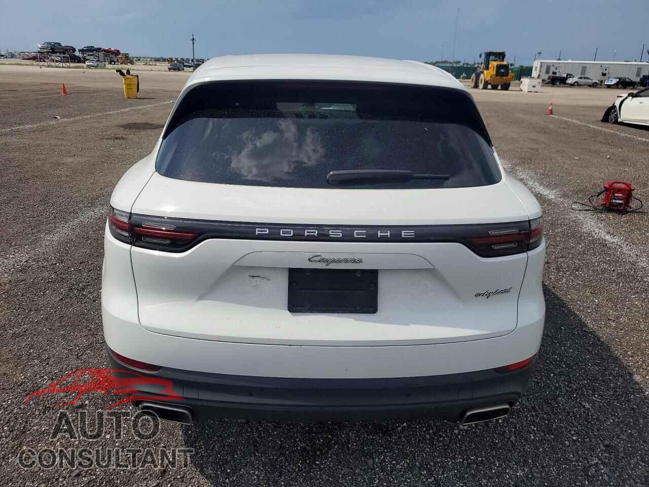 PORSCHE CAYENNE 2019 - WP1AE2AY0KDA51448