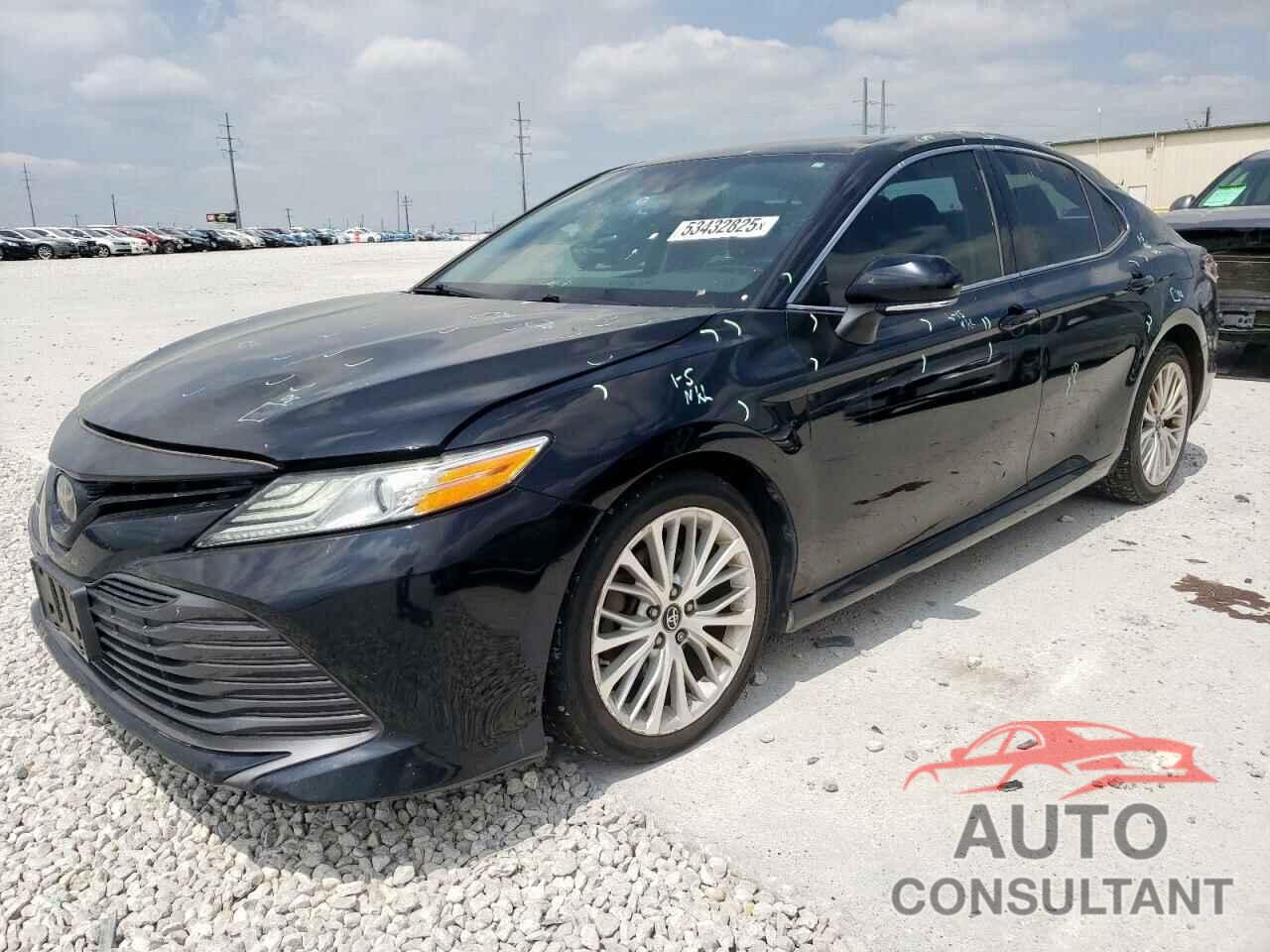 TOYOTA CAMRY 2019 - 4T1B11HK8KU760153