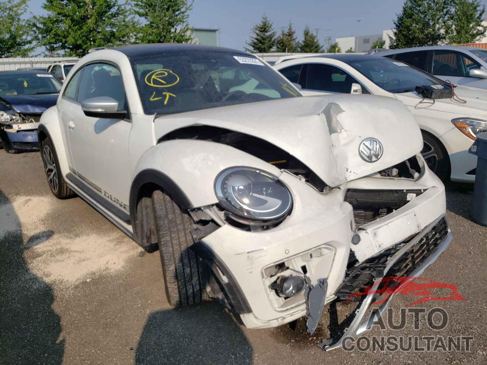 VOLKSWAGEN BEETLE 2019 - 3VWSD7AT4KM708361