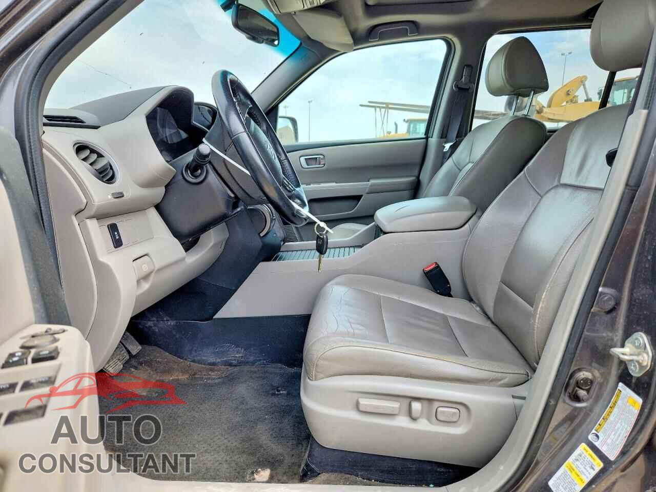 HONDA PILOT 2013 - 5FNYF4H53DB505384