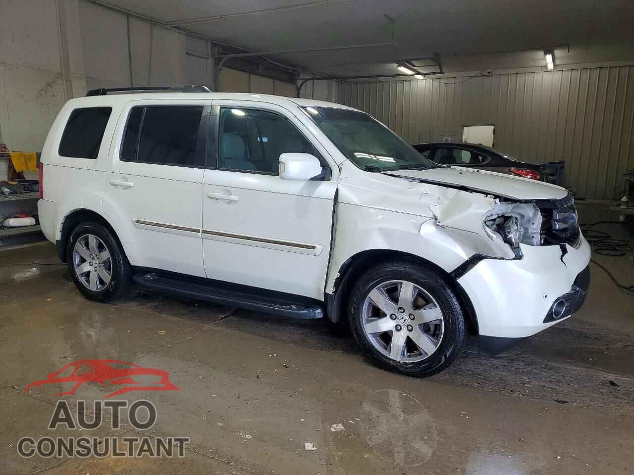 HONDA PILOT 2013 - 5FNYF3H97DB044669