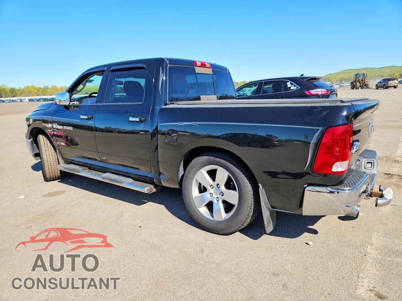 DODGE RAM 1500 2012 - 1C6RD7LT7CS188185
