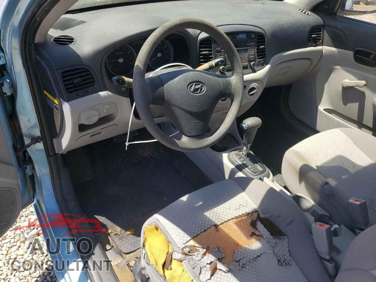 HYUNDAI ACCENT 2009 - KMHCM36C09U133010
