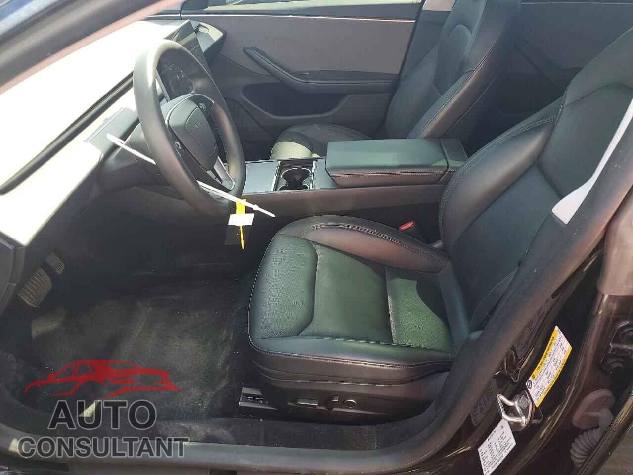 TESLA MODEL 3 2024 - 5YJ3E1EA2RF752125