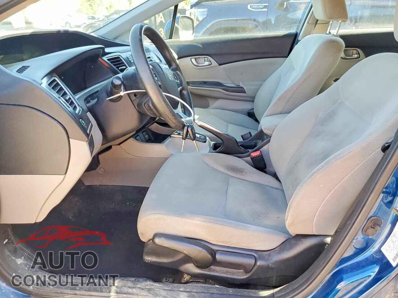 HONDA CIVIC 2013 - 2HGFB2F52DH592345