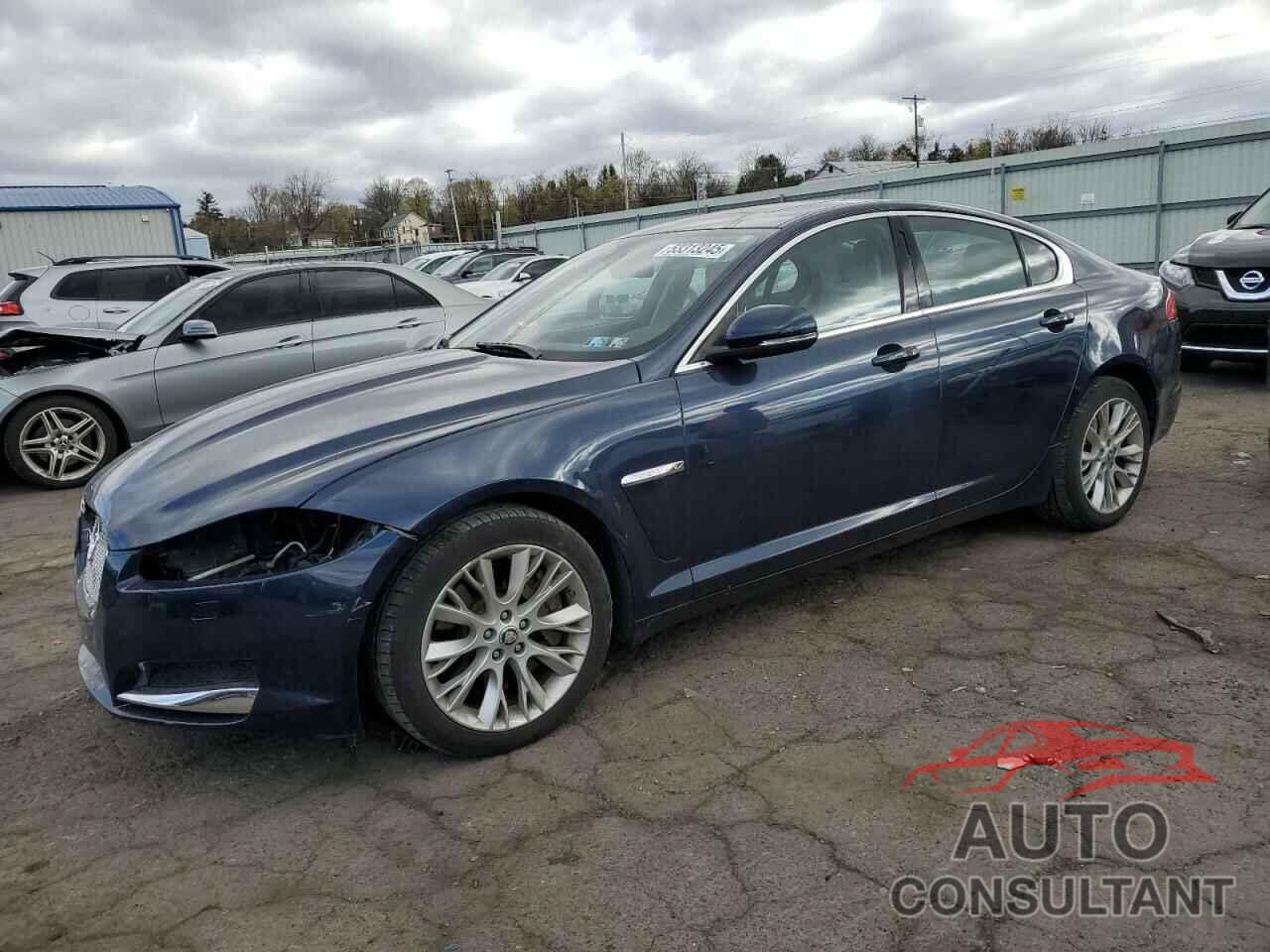 JAGUAR XF 2013 - SAJWA0E72D8S68943