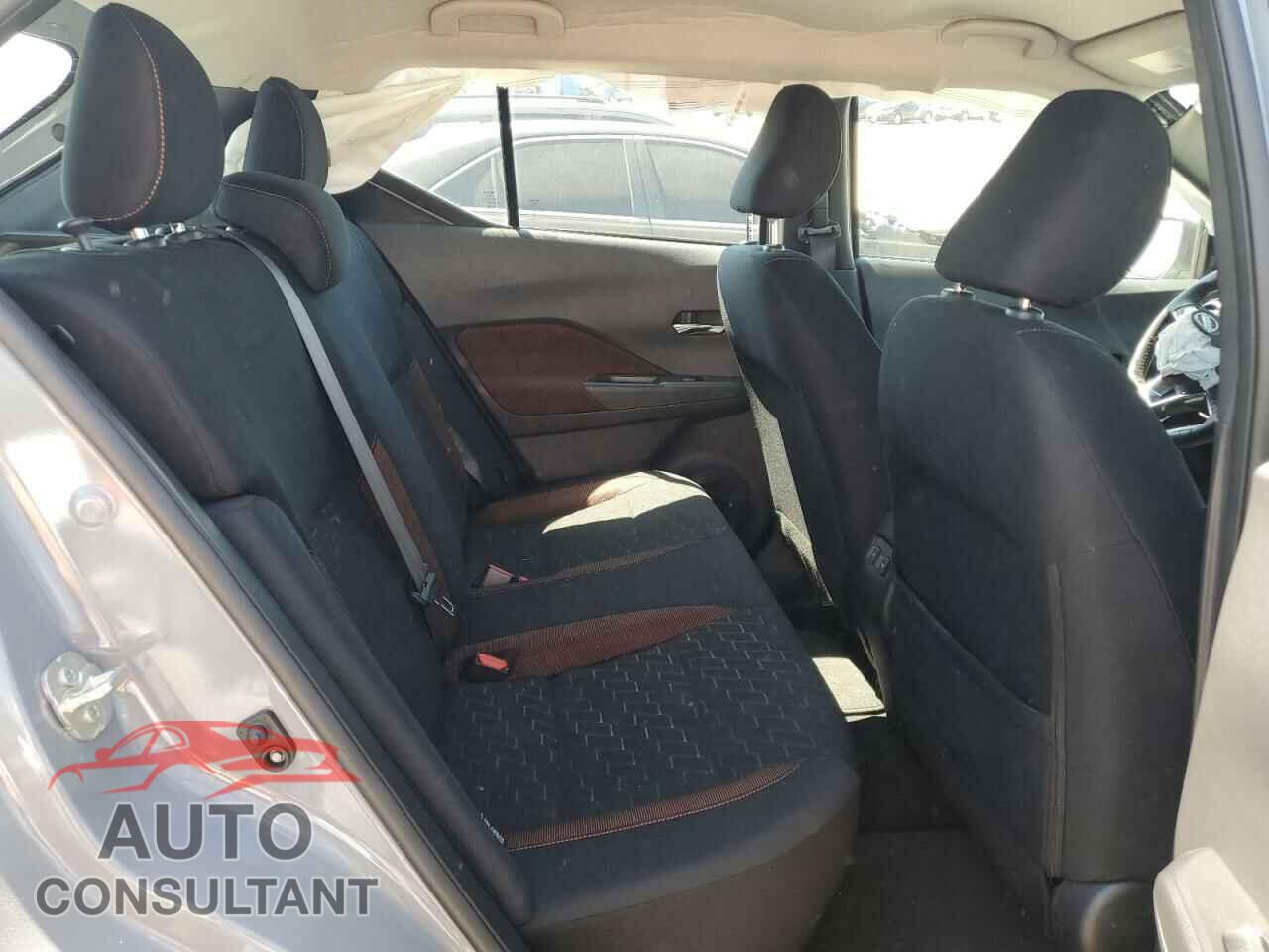 NISSAN KICKS 2023 - 3N1CP5DV2PL548822