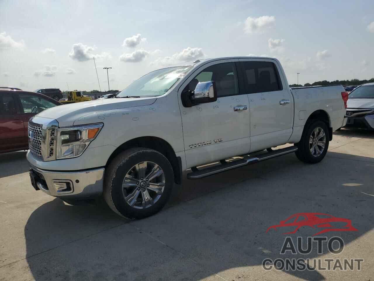NISSAN TITAN 2018 - 1N6AA1E57JN526185