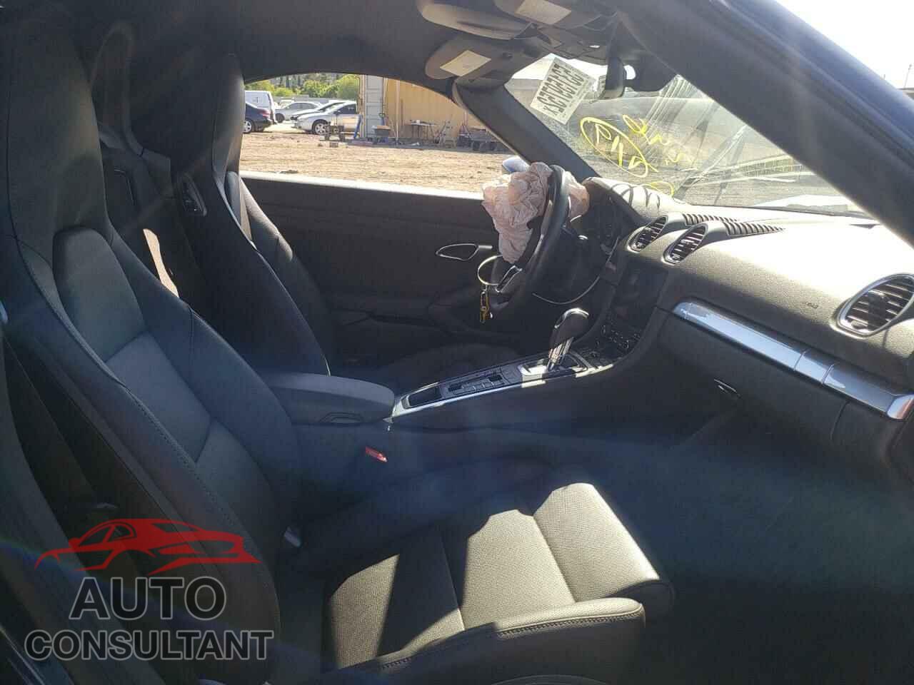 PORSCHE BOXSTER 2021 - WP0CA2A82MS210457