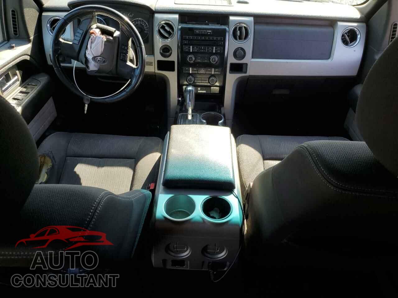FORD F-150 2011 - 1FTFW1CF6BKD02480
