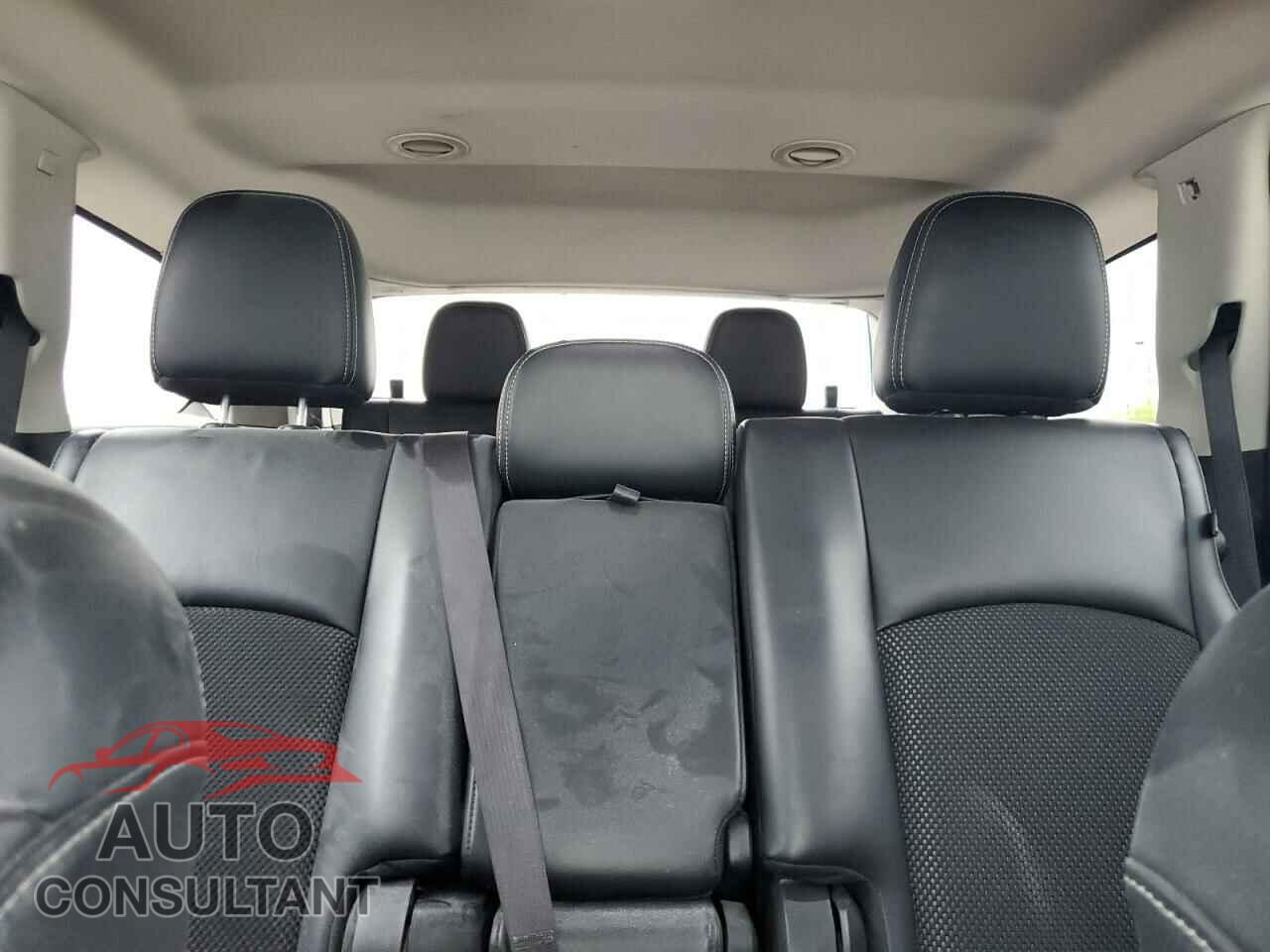 DODGE JOURNEY 2017 - 3C4PDCGBXHT612491