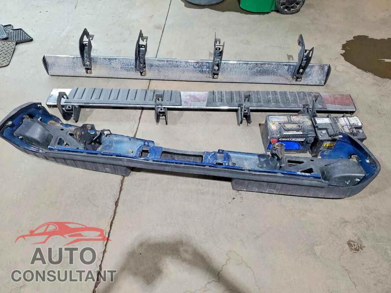 CHEVROLET SILVERADO 2017 - 3GCUKREC3HG310038