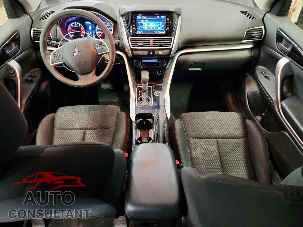 MITSUBISHI ECLIPSE 2019 - JA4AT3AA8KZ028822
