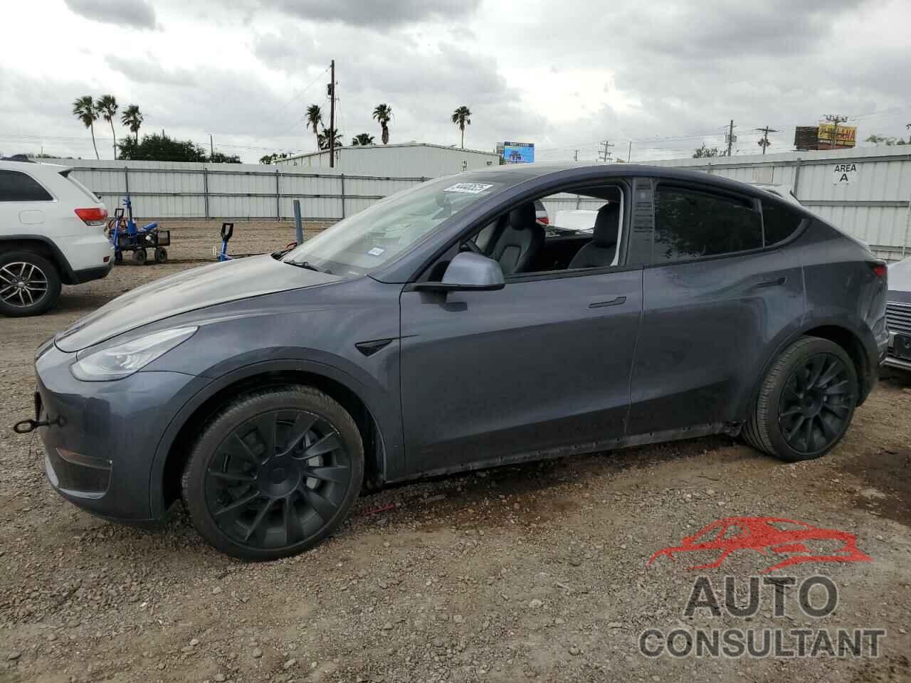 TESLA MODEL Y 2021 - 5YJYGDEE2MF253676