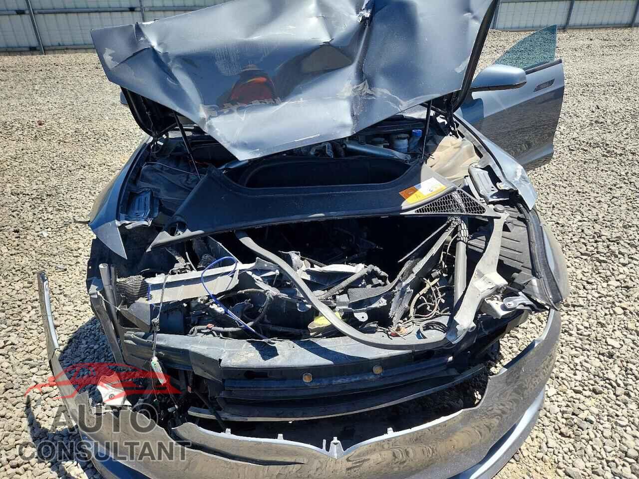 TESLA MODEL S 2013 - 5YJSA1CP6DFP06921