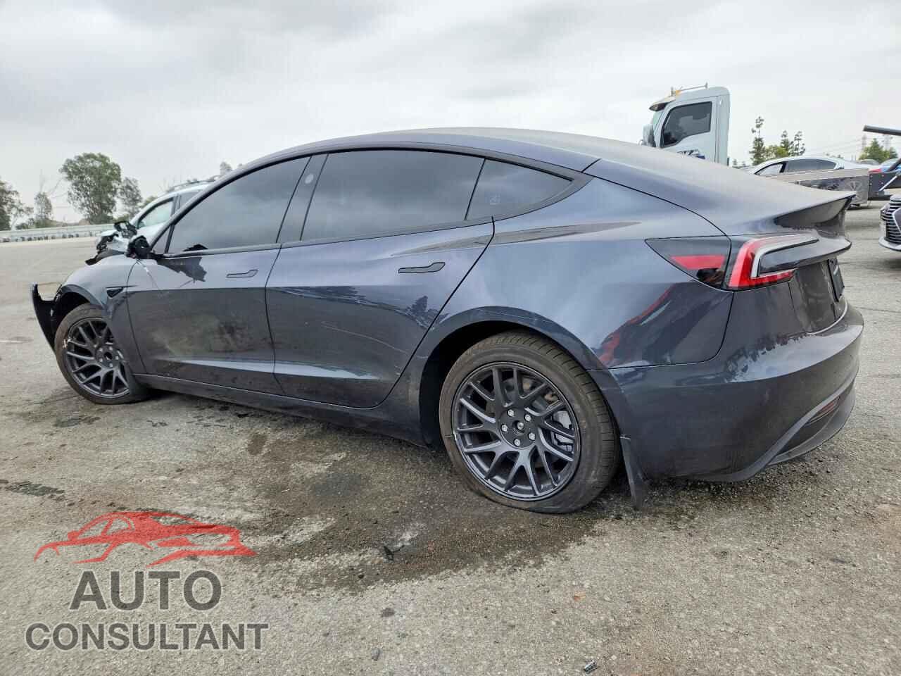 TESLA MODEL 3 2026 - 5YJ3E1EA3TF165133