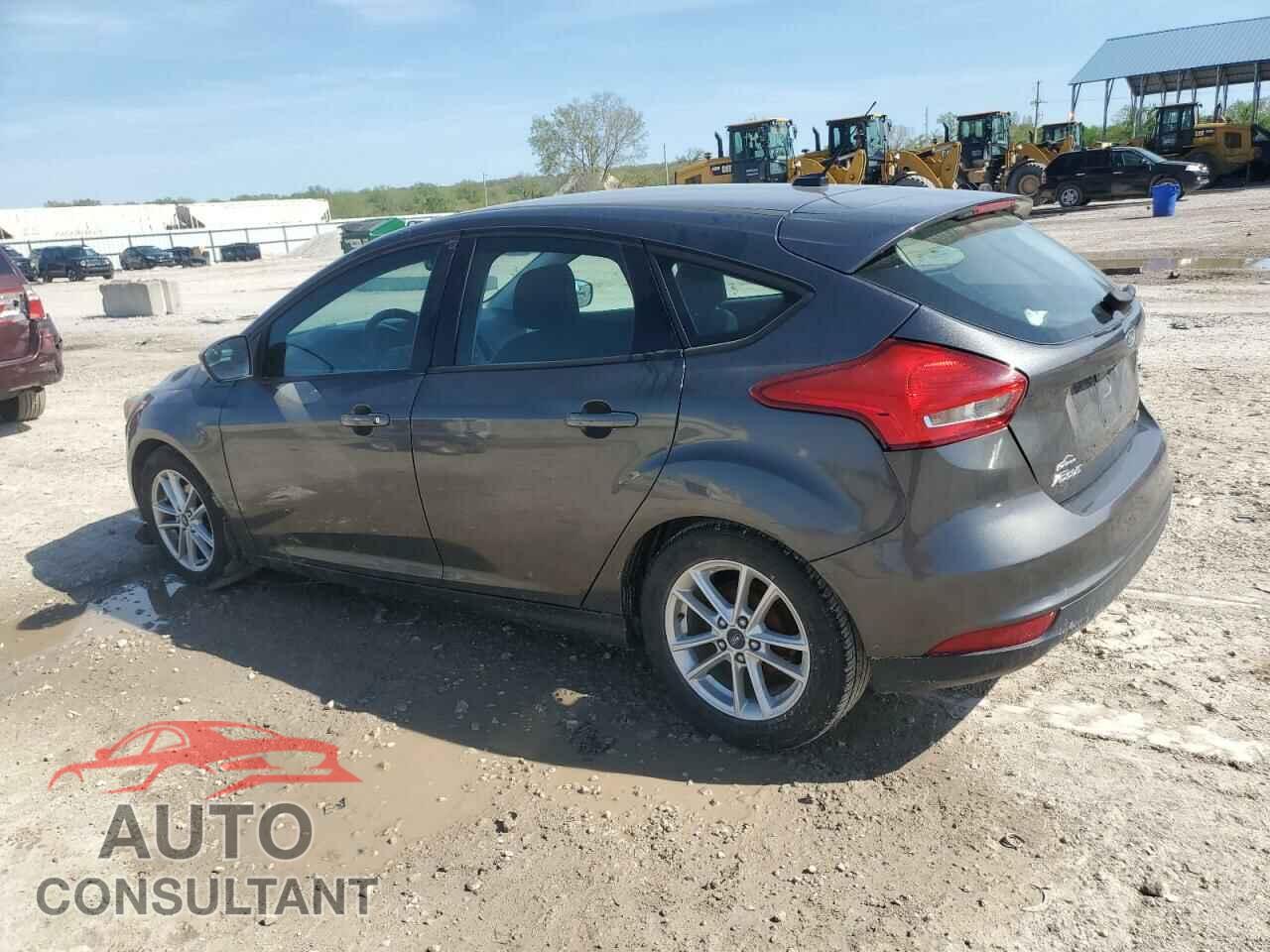 FORD FOCUS 2016 - 1FADP3K26GL369313