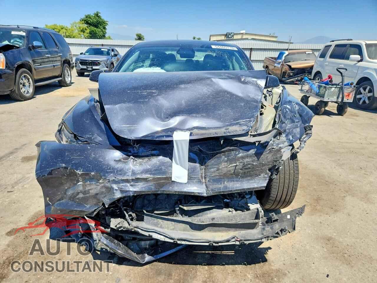 TESLA MODEL 3 2024 - 5YJ3E1EA7RF824727