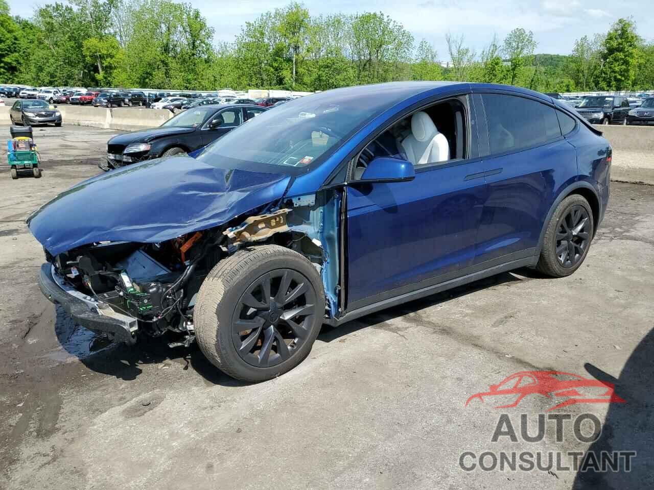 TESLA MODEL X 2023 - 7SAXCBE52PF384898