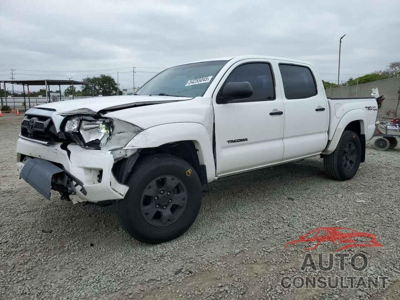 TOYOTA TACOMA 2015 - 3TMJU4GN1FM179477