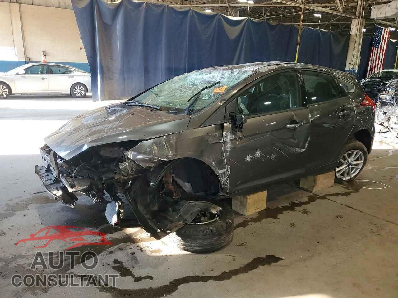 FORD FOCUS 2015 - 1FADP3K28FL367917