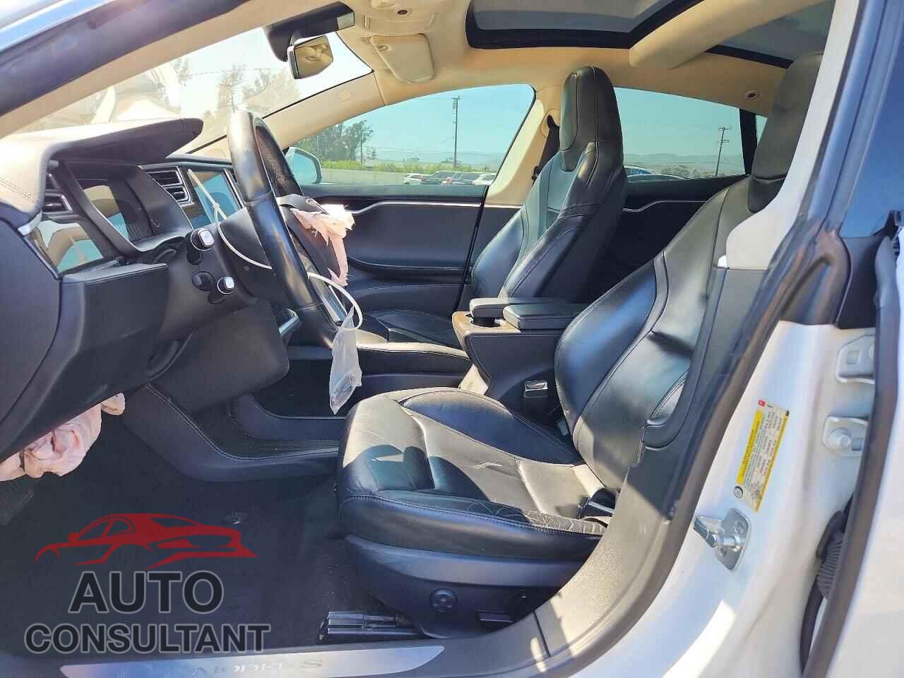 TESLA MODEL S 2015 - 5YJSA1E23FF109097