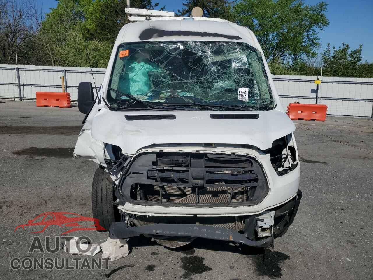 FORD TRANSIT 2019 - 1FTYR2CM0KKA48706