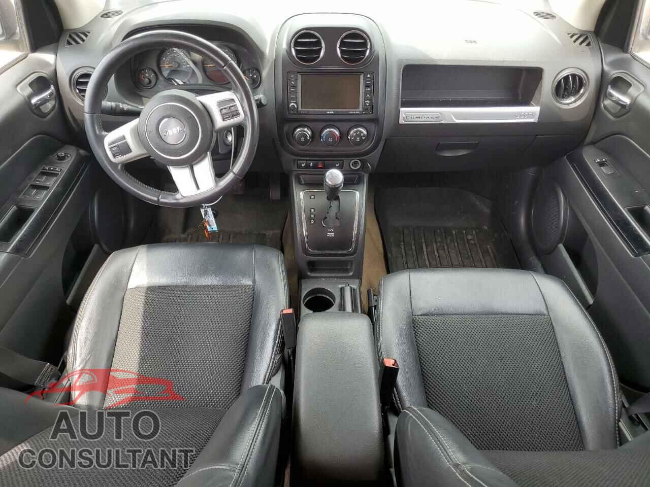 JEEP COMPASS 2017 - 1C4NJCBA5HD103123