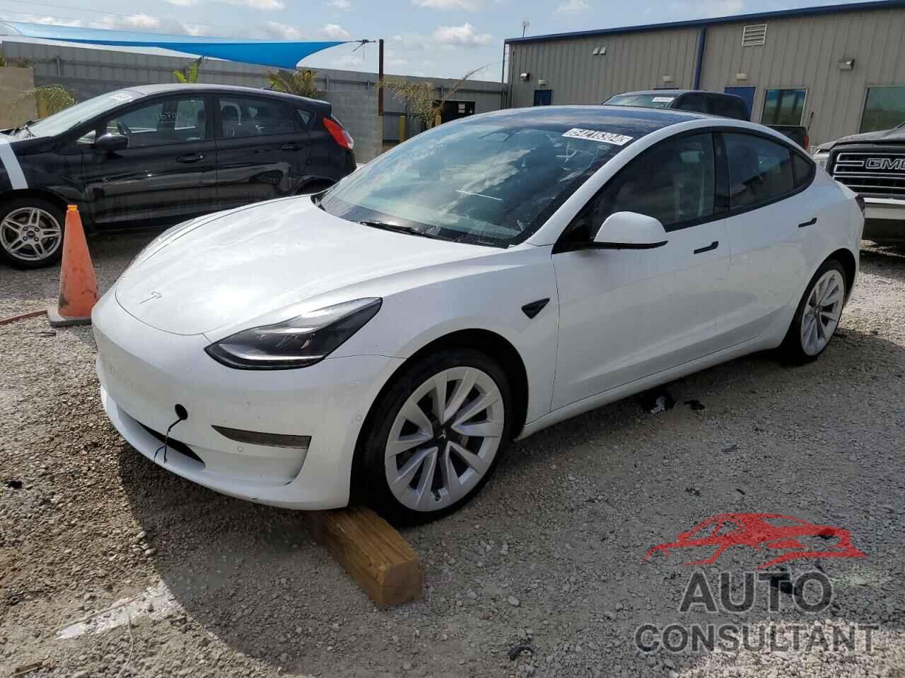 TESLA MODEL 3 2022 - 5YJ3E1EA5NF285938