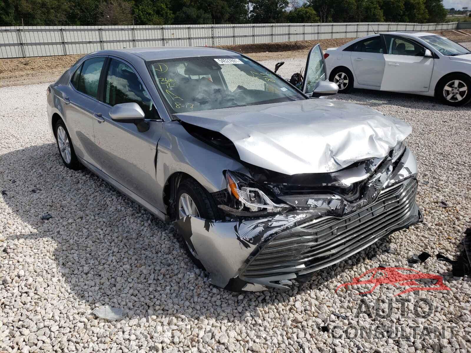 TOYOTA CAMRY 2020 - 4T1C11AKXLU357811