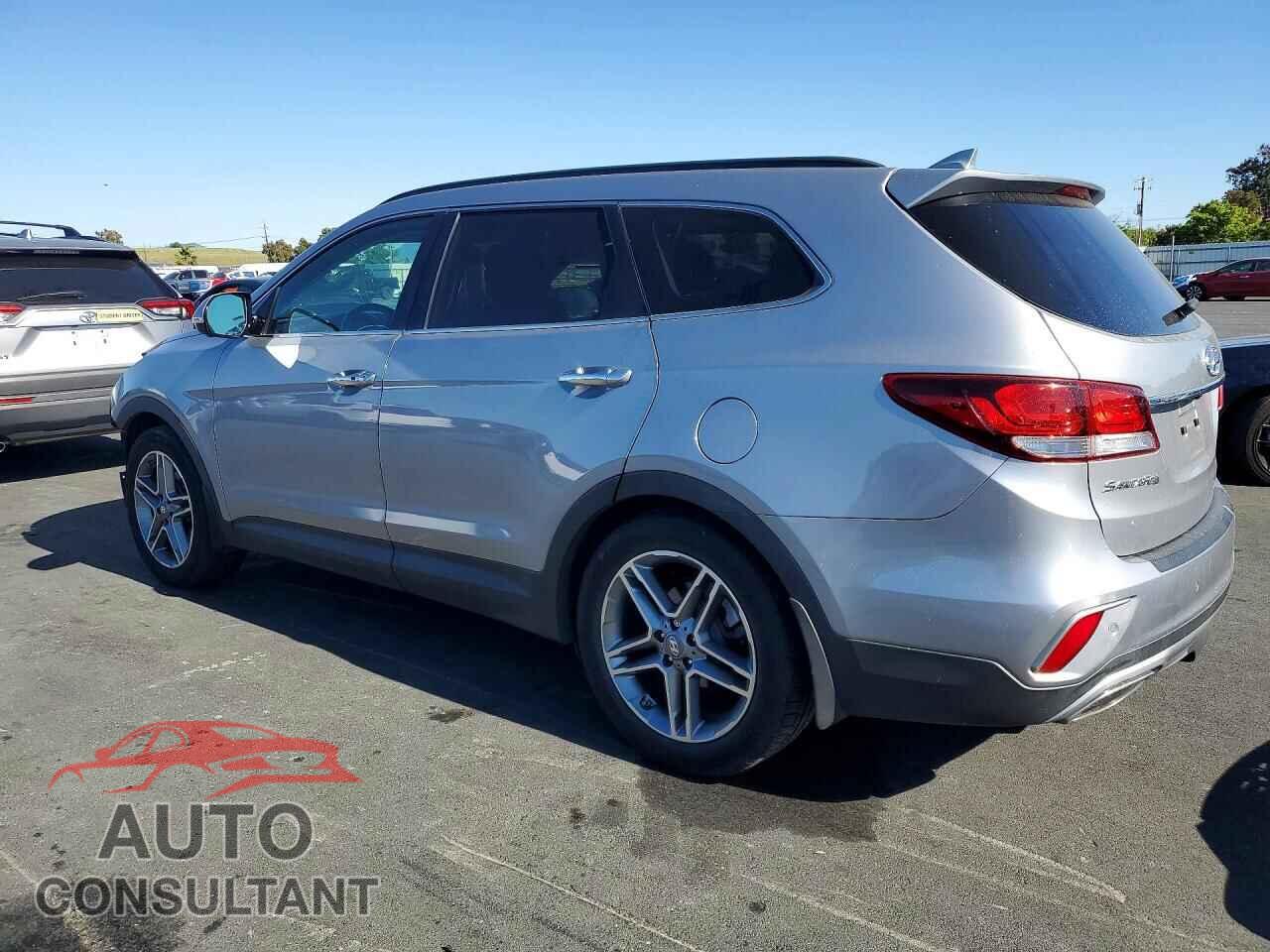 HYUNDAI SANTA FE 2018 - KM8SR4HF2JU271839