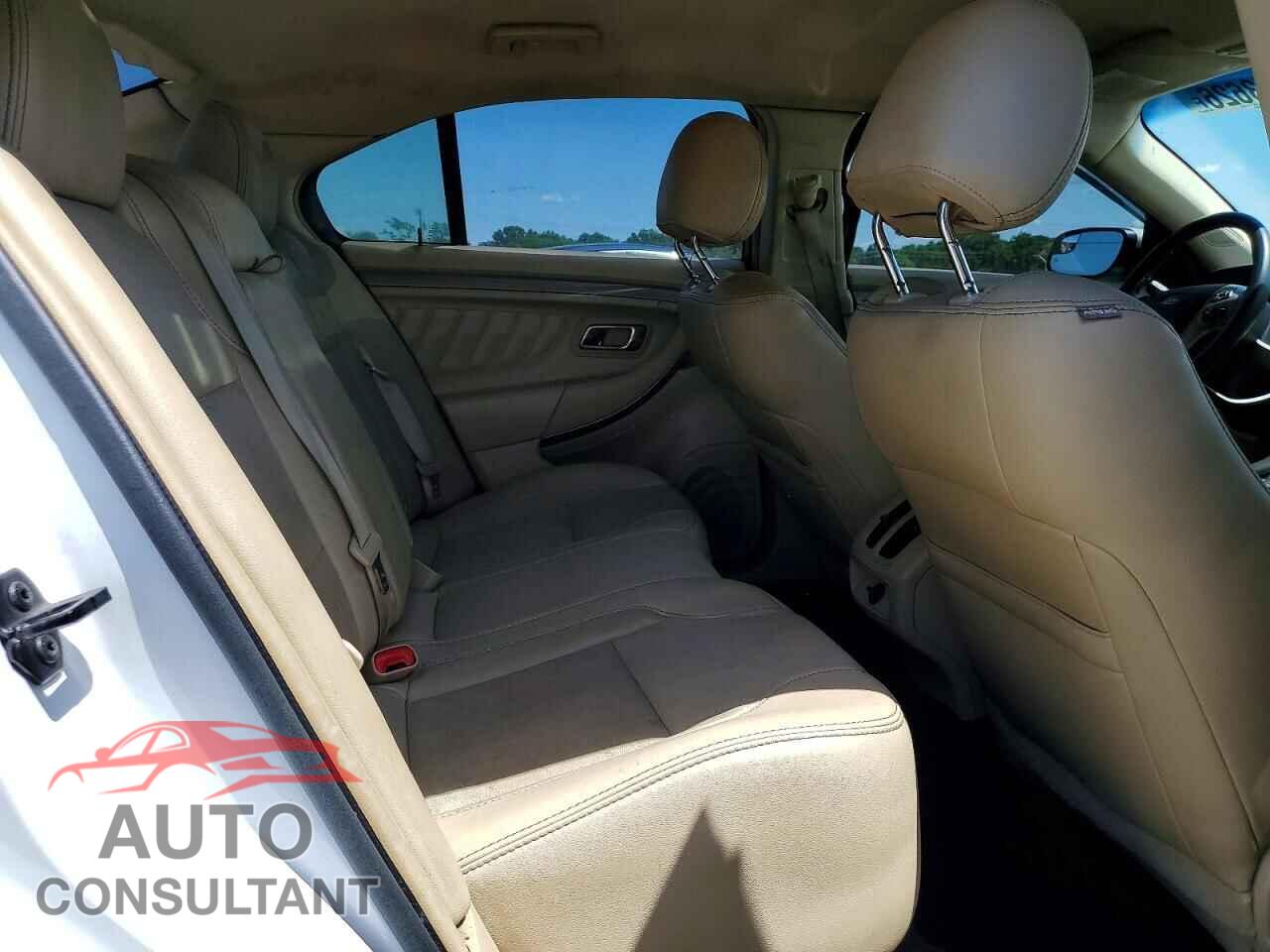FORD TAURUS 2015 - 1FAHP2E87FG113653