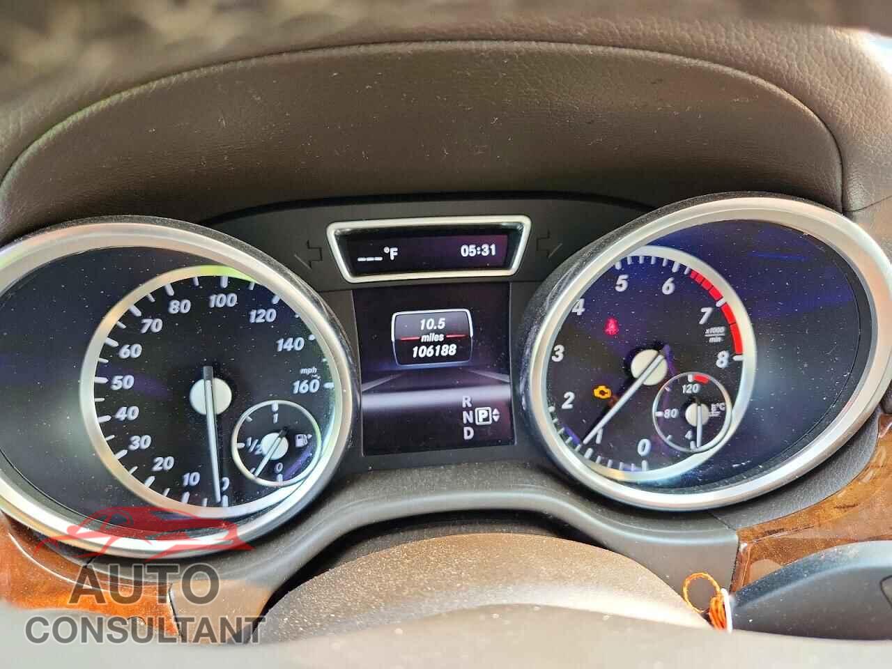 MERCEDES-BENZ GL-CLASS 2013 - 4JGDF7CE2DA163874