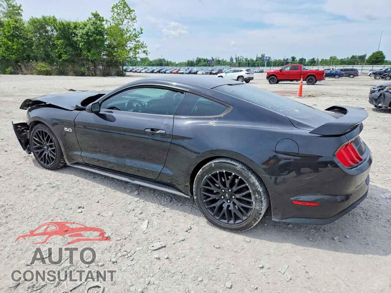 FORD MUSTANG 2018 - 1FA6P8CF2J5127640