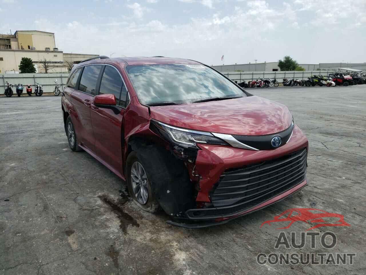 TOYOTA SIENNA 2022 - 5TDKRKEC5NS113203