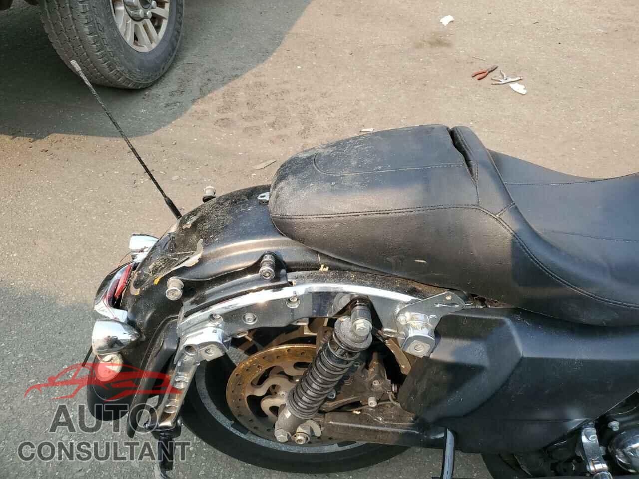 HARLEY-DAVIDSON FL 2017 - 1HD1KRC19HB650886