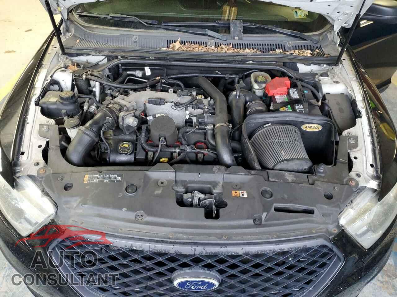 FORD TAURUS 2017 - 1FAHP2MT6HG123700