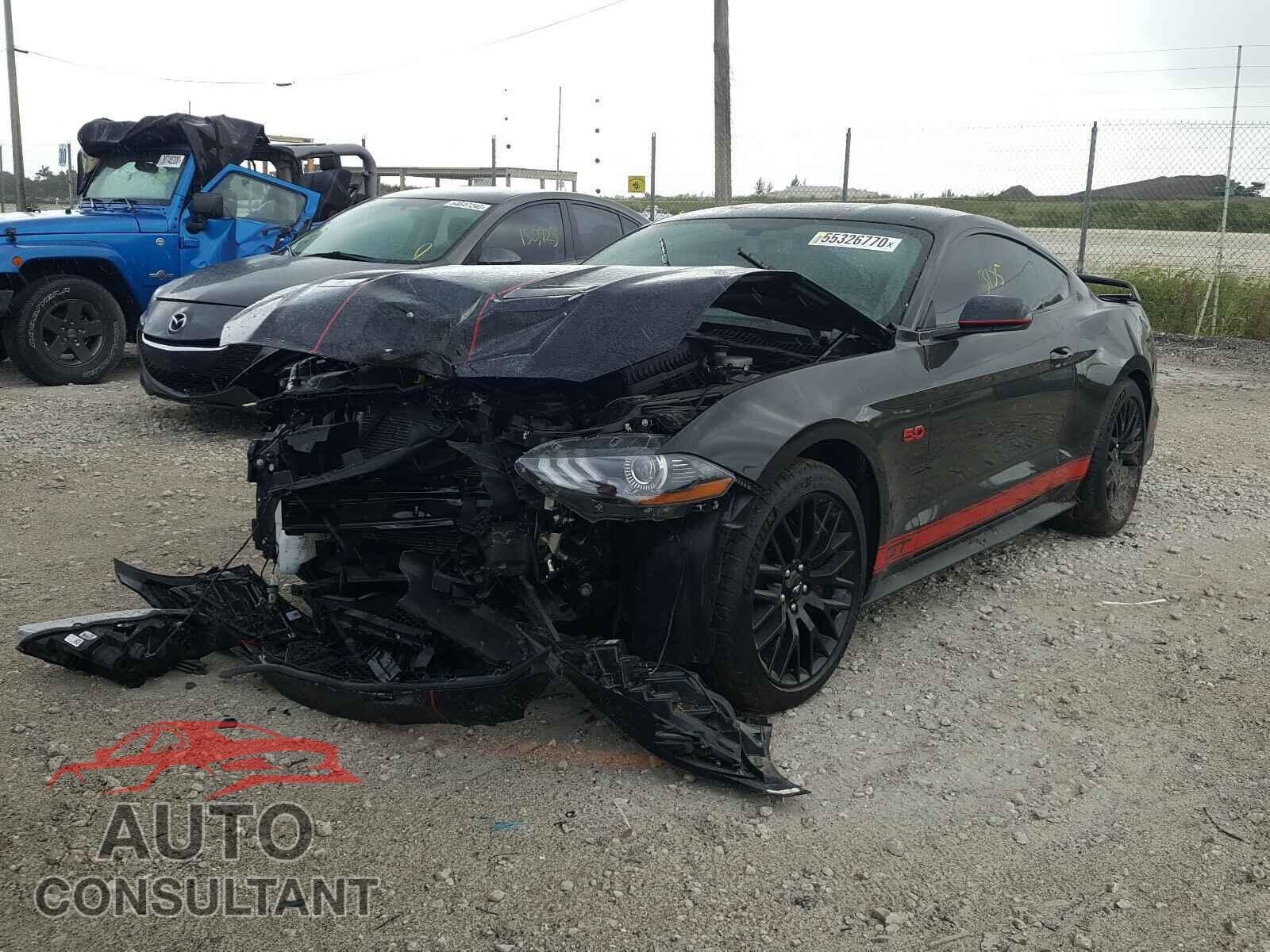 FORD MUSTANG 2020 - 1FA6P8CF8L5145613