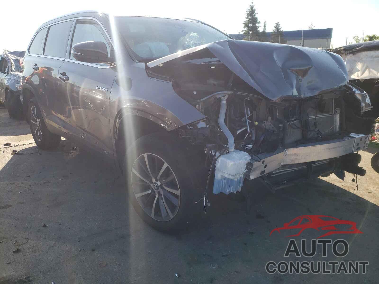 TOYOTA HIGHLANDER 2019 - 5TDJGRFH1KS069233