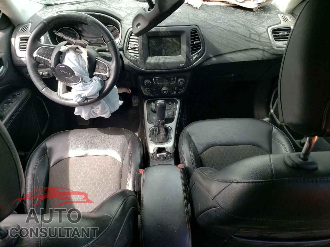 JEEP COMPASS 2018 - 3C4NJDBB2JT343034