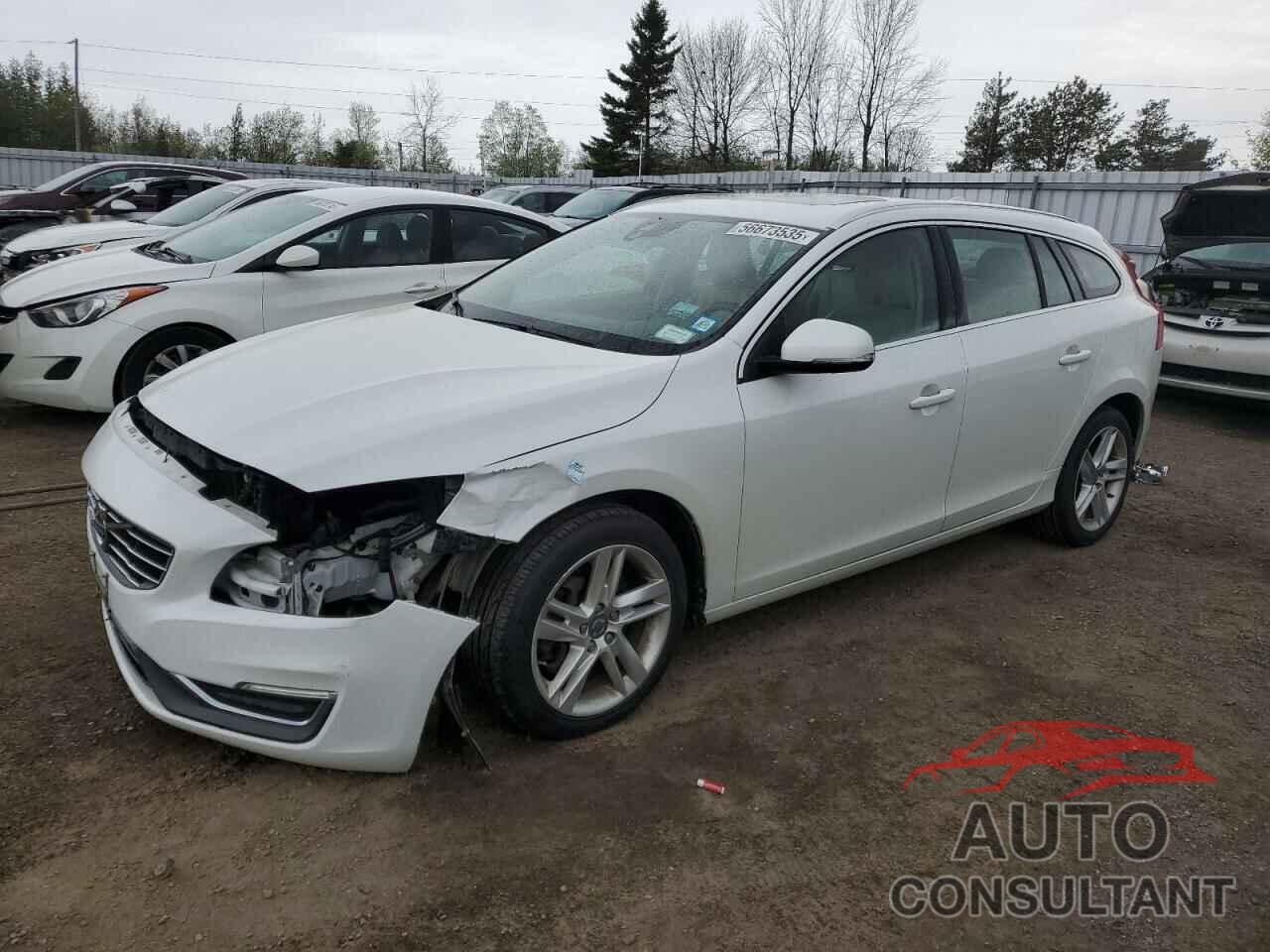 VOLVO V60 2015 - YV1612SB2F1197350